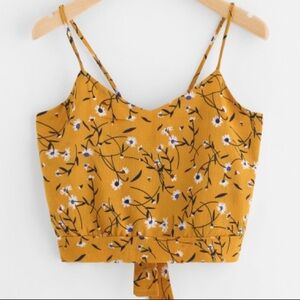 ⚡️🇺🇸🆕🍷Floral tie back Cami top